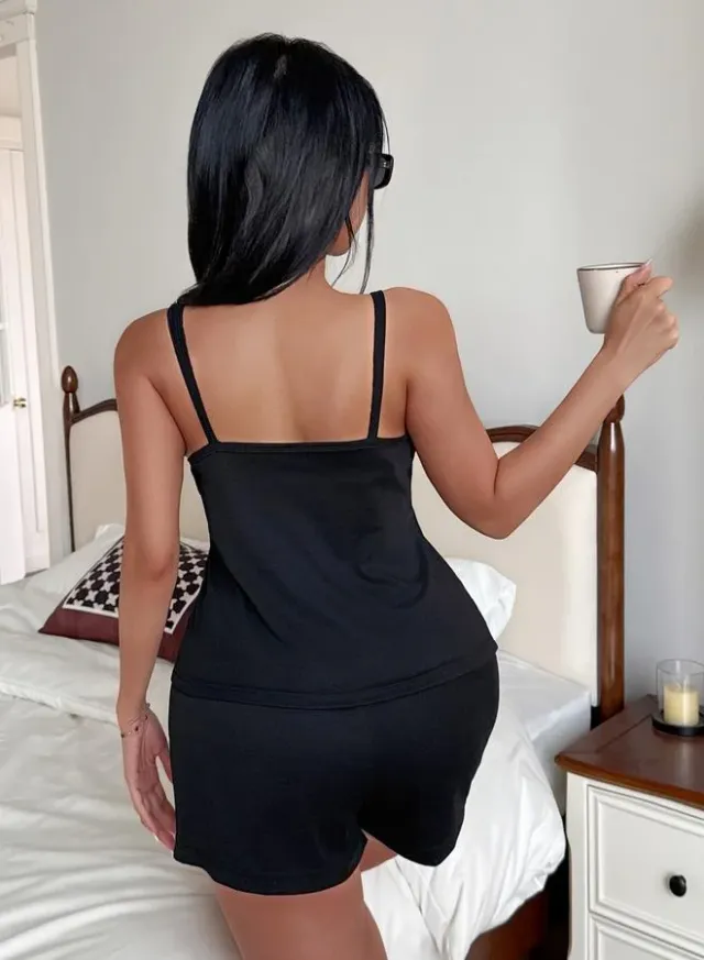 Lace Cami and Shorts Pyjama Set Black – image 3