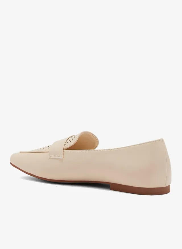 Cutout Detail Loafers Cream – image 3