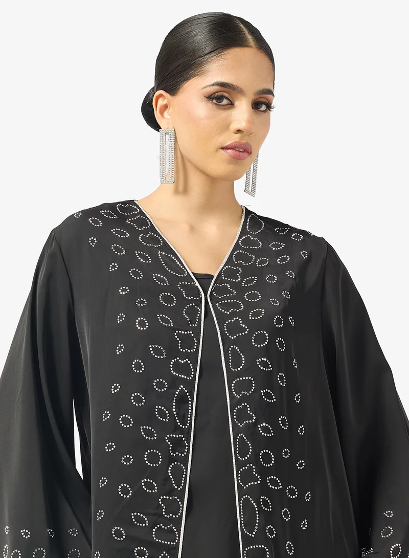 عباية أنيقة مزينة