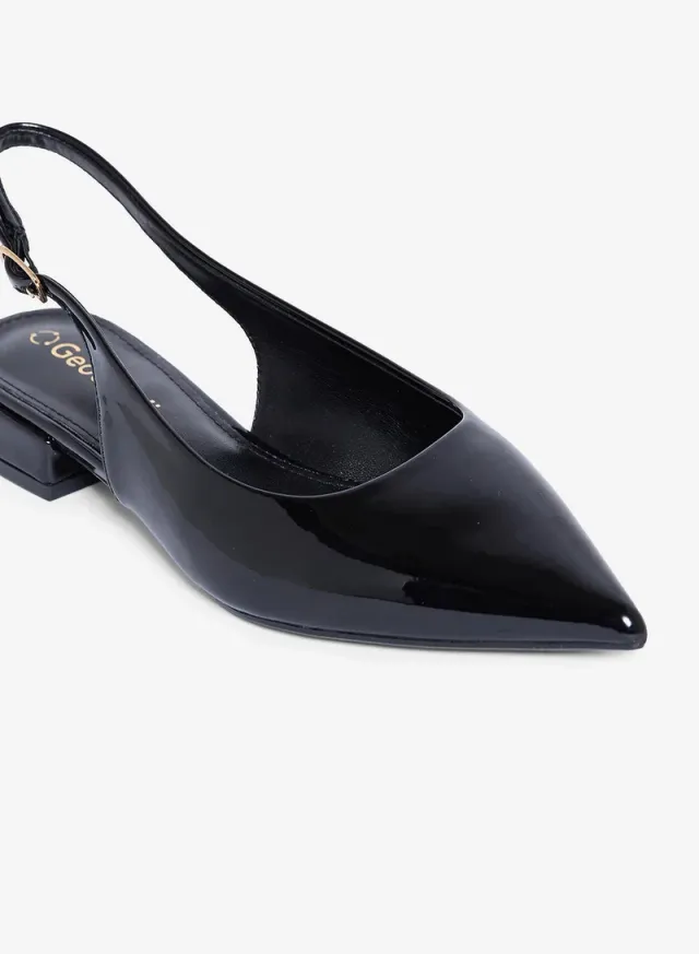 Geoomnii Women's Slip-On Ballet Flats – image 4