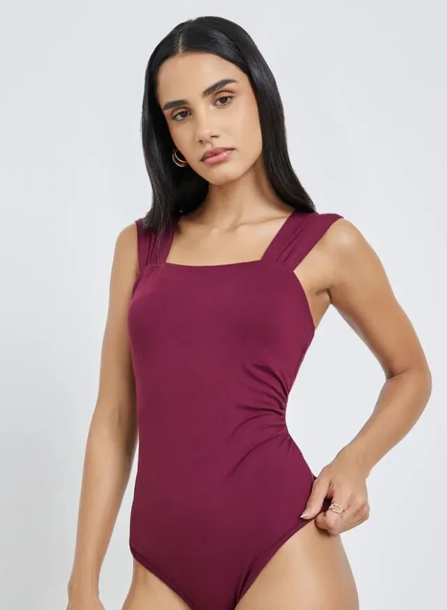 Styli Women Square Neck Bodysuit Burgundy