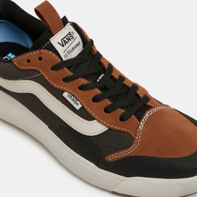 Unisex Lifestyle Sneakers with Breathable Upper and All-Trac Grip Outsole – image 4