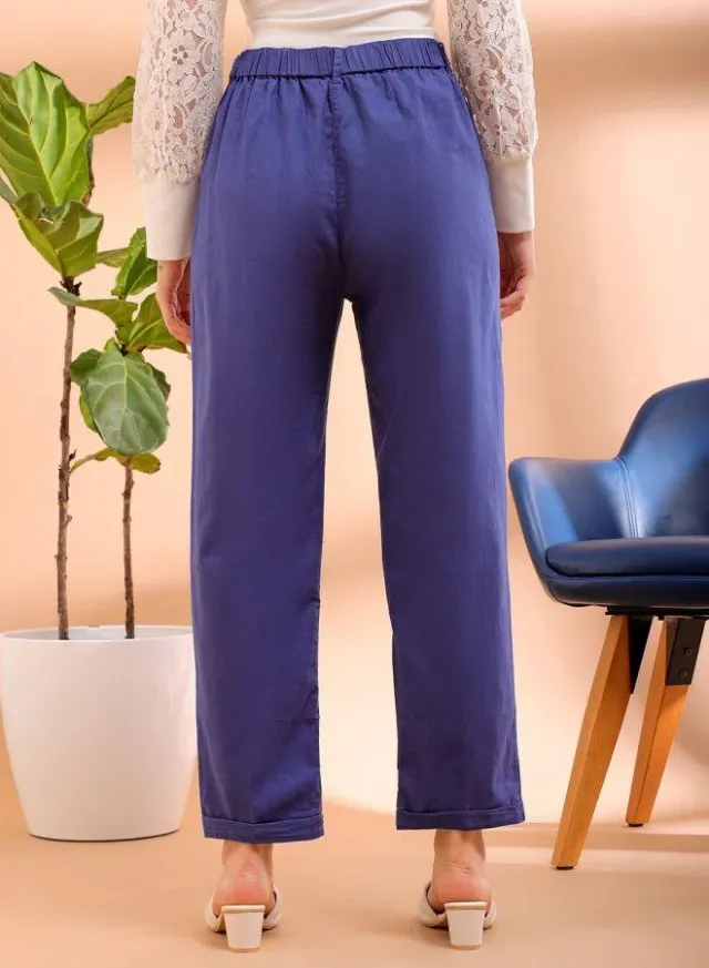 Women's Mid-Rise Pleated Pants – image 2