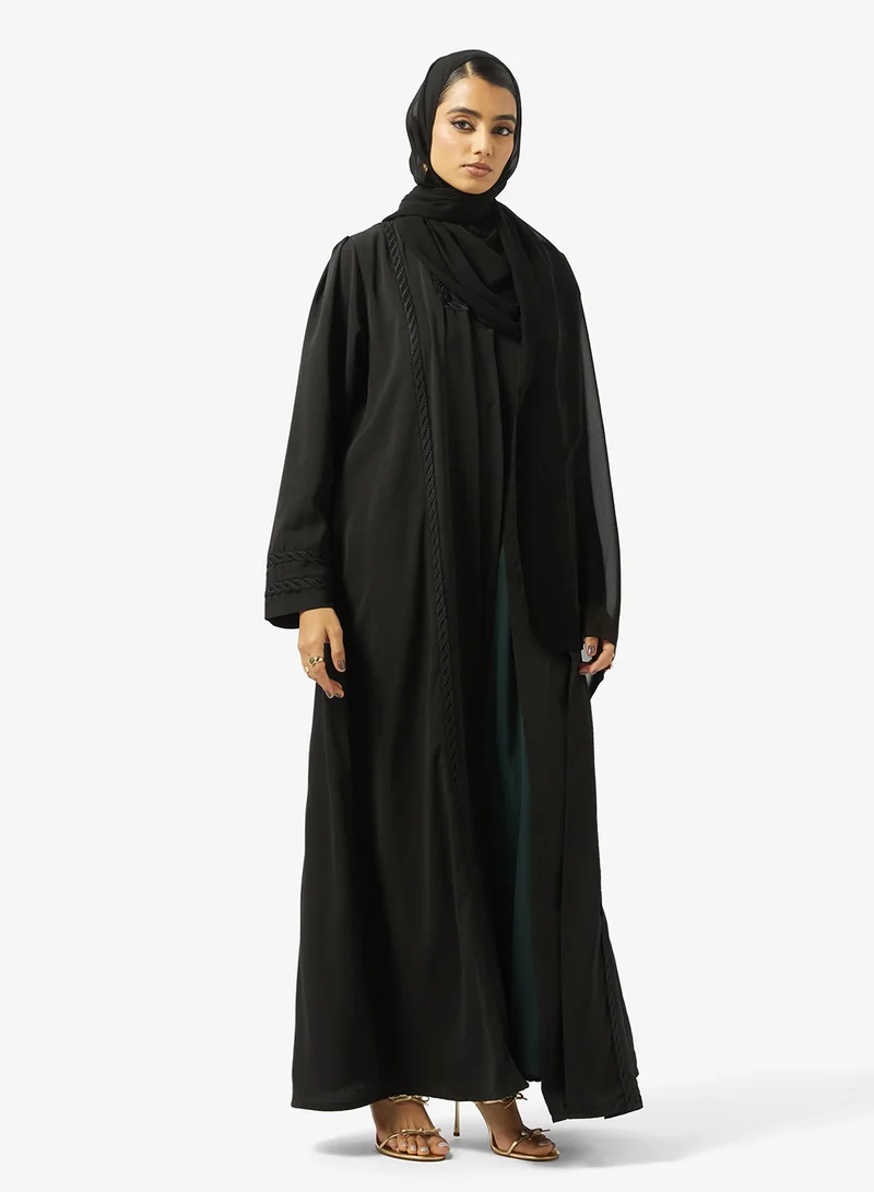 عباية مطرزة مع شيلة - أسود