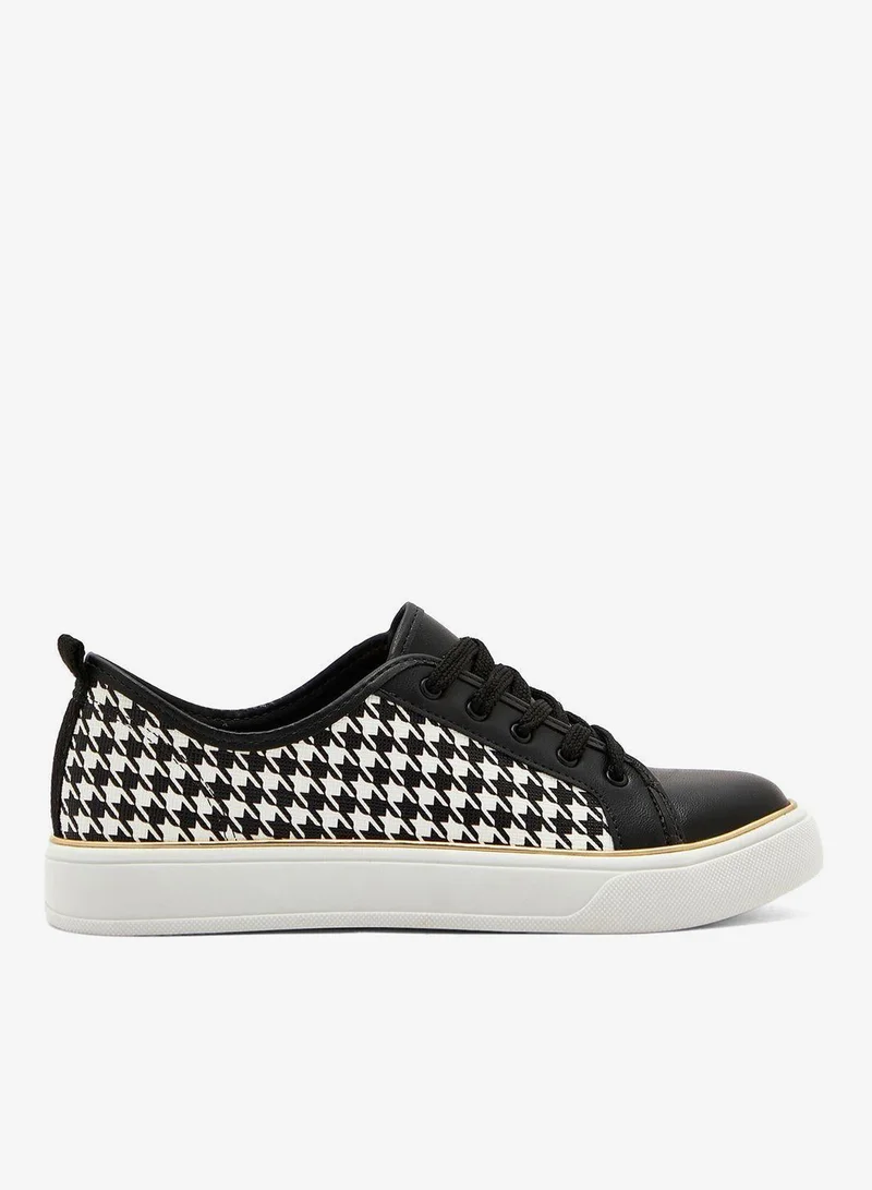Women's Lace-Up Sneakers Black