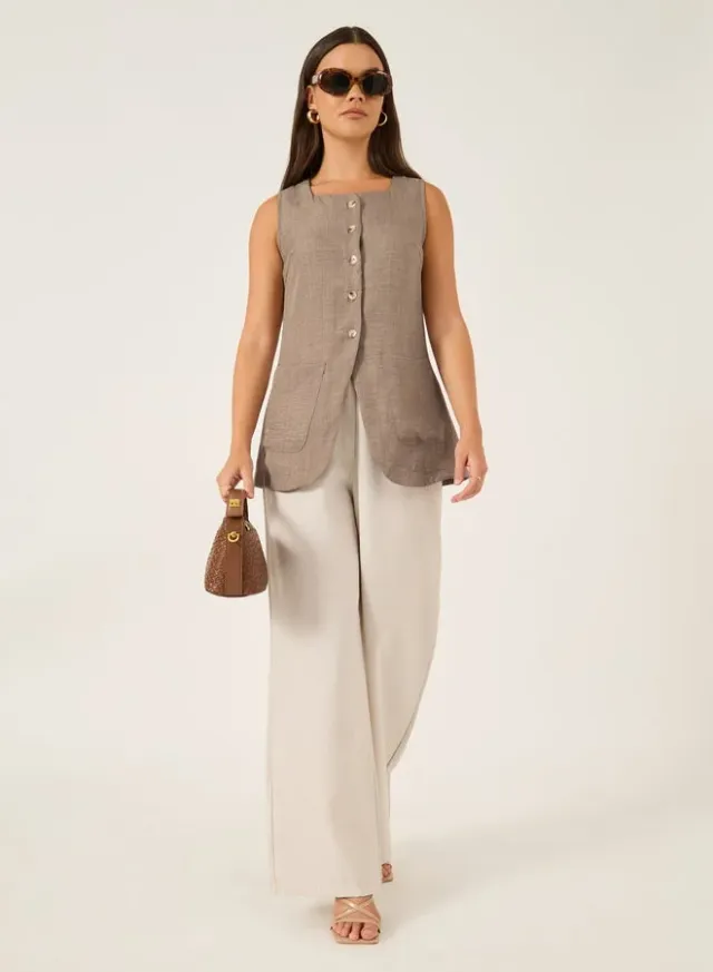 Styli Women's Plain Linen Look Longline Waistcoat with Curved Hem – image 2