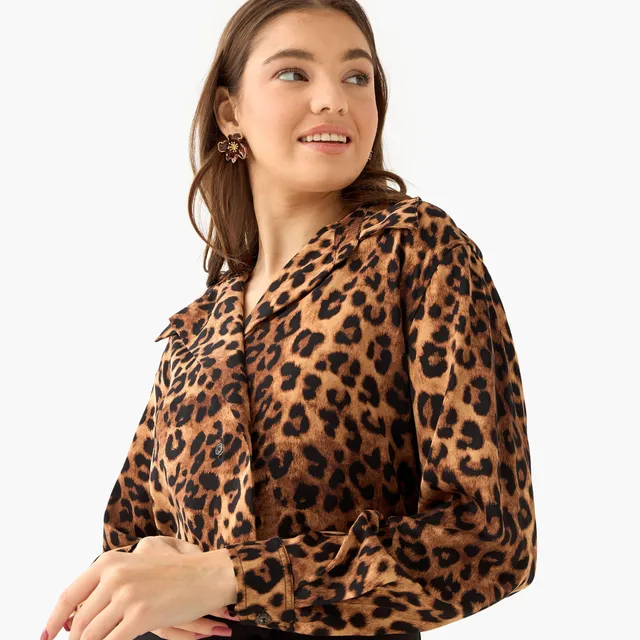 Animal Print High-Low Hem Shirt – image 5