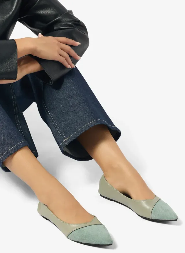 Two-Tone Suede Ballet Flats – image 5