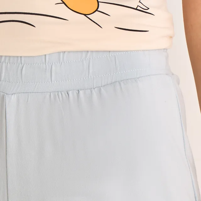 V-Neck T-Shirt and Trousers Pyjama Set – image 6