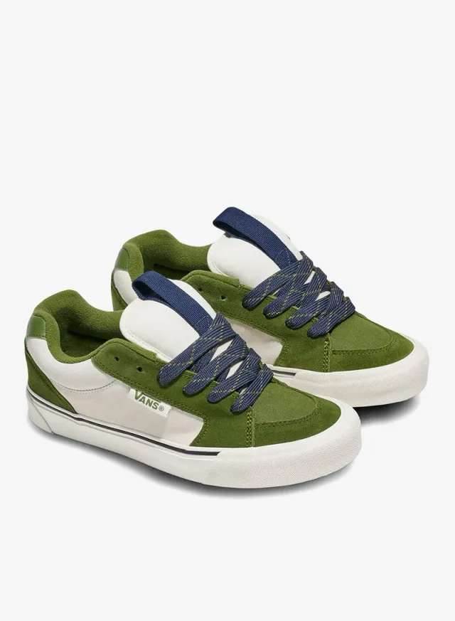 Chukka Push Unisex Sneakers – image 2