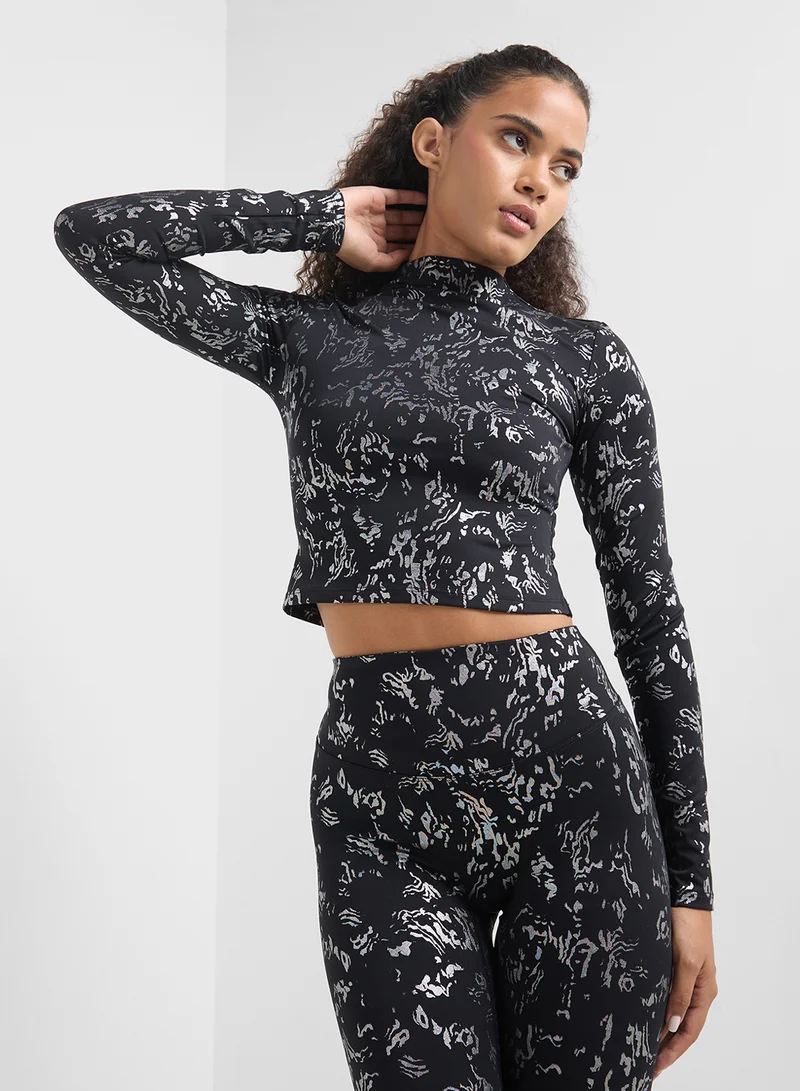 Seamless Fitted Sculpting T-Shirt
