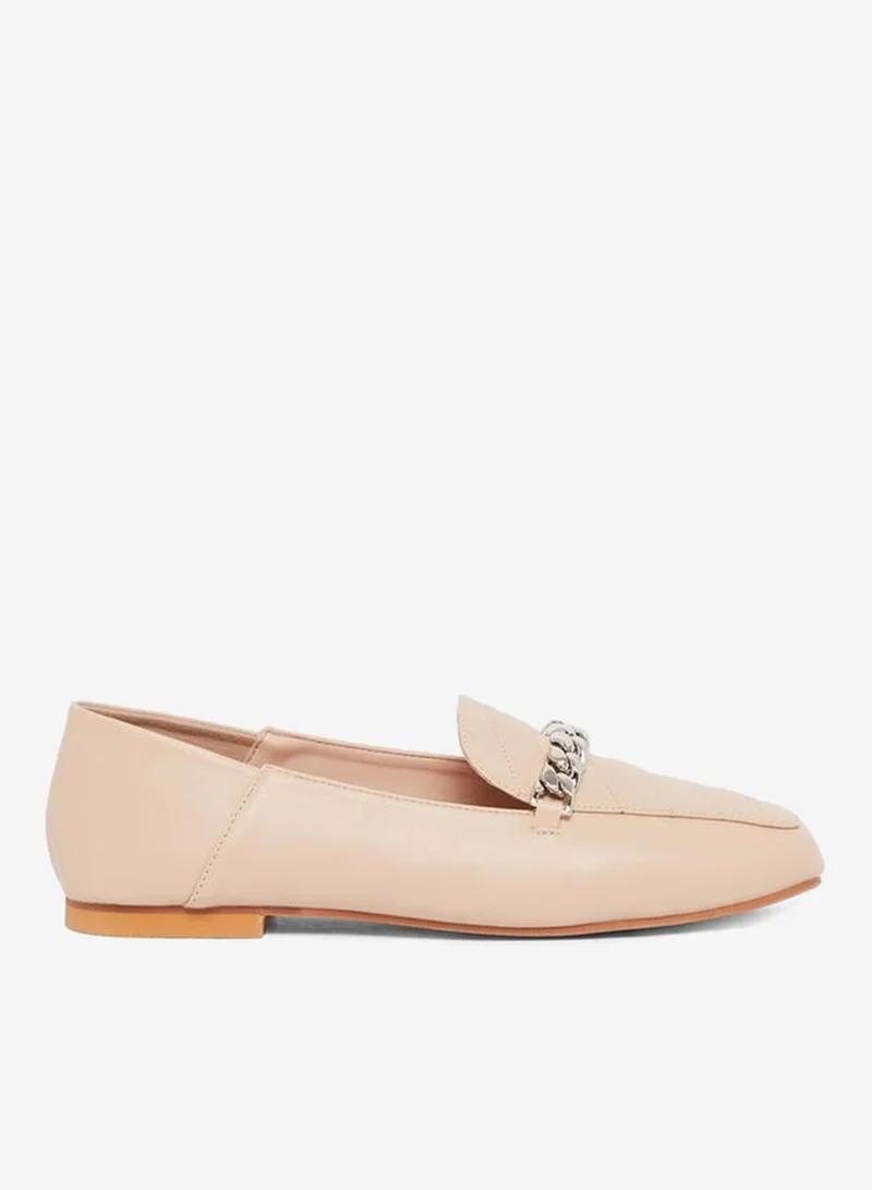 Styli Quilted Chain Trim Casual Shoes Pale Beige