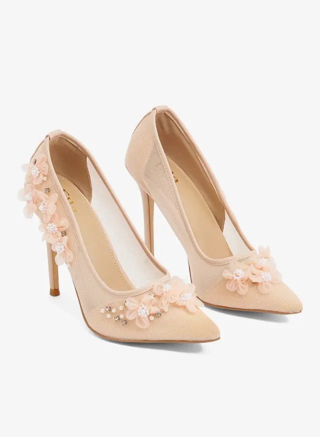 Floral Applique Pearl Mesh Pumps Beige – image 4