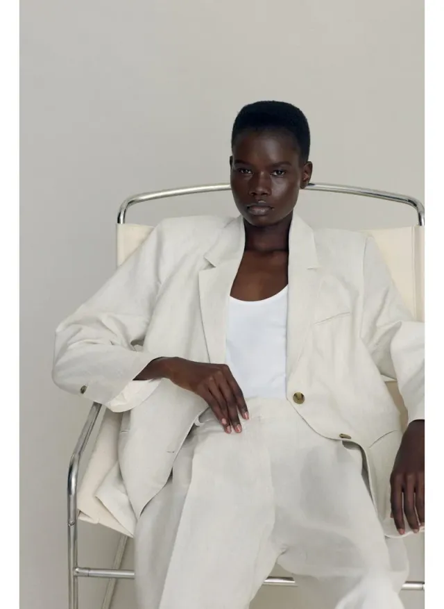 Linen-Blend Tailored Blazer – image 2