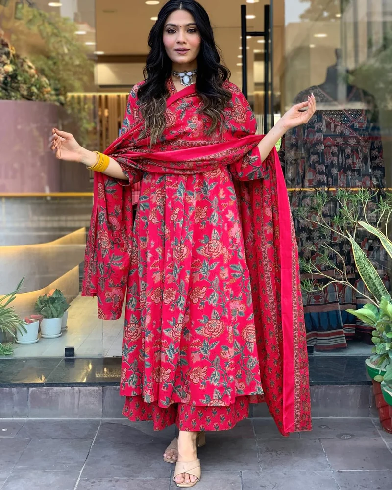 كورتا مطبوعة من رايون فيسكوز أناركالي GoSriKi مع قصر ودوباتا (CIA PINK-VKS01-GS_4XL_Pink_XXXX-Large)