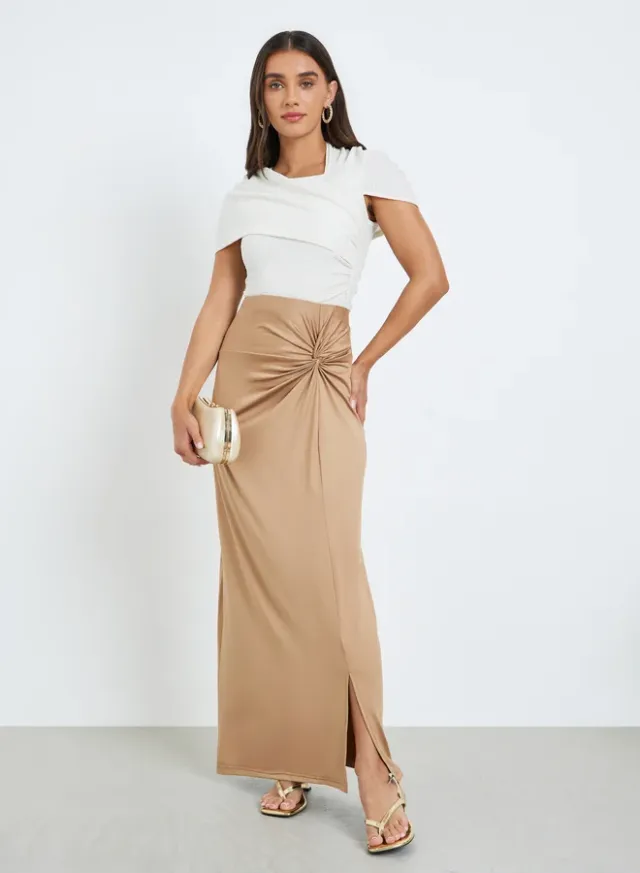Knot Detail Maxi Skirt Khaki – image 4