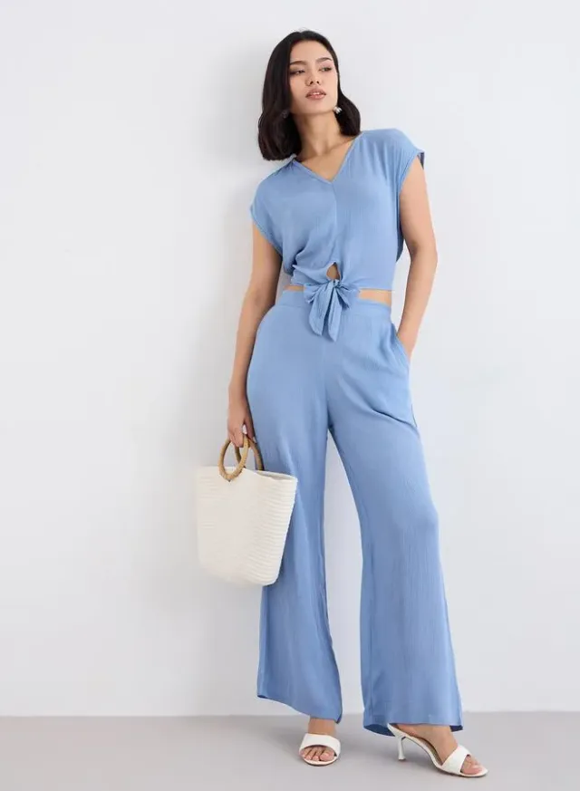 Styli Front Knot Crop Top and Pants Co-ords Blue