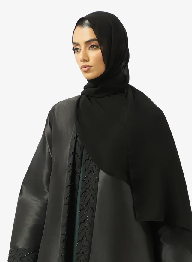 عباية مفتوحة من الأمام مزينة برقبة دائرية – صورة 3