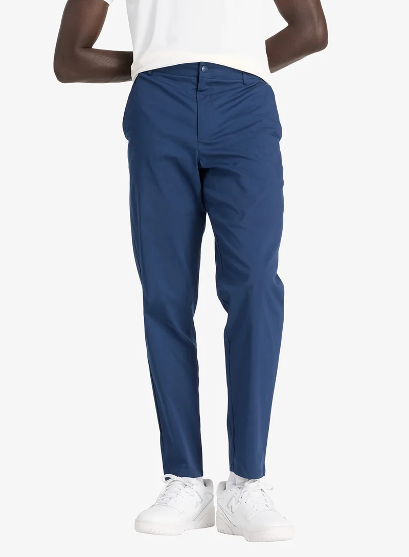 30" Athletics Tapered Pants
