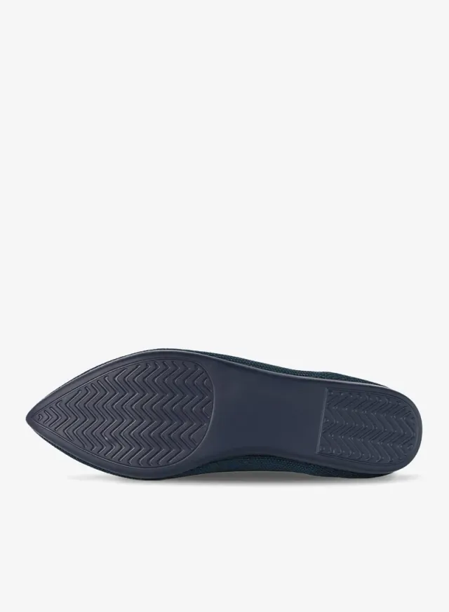 Cloud Edition Closed-Toe Flat Shoes Rosewood – image 4