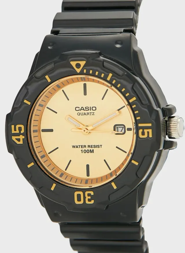 Pu Strap Analog Watch – image 2
