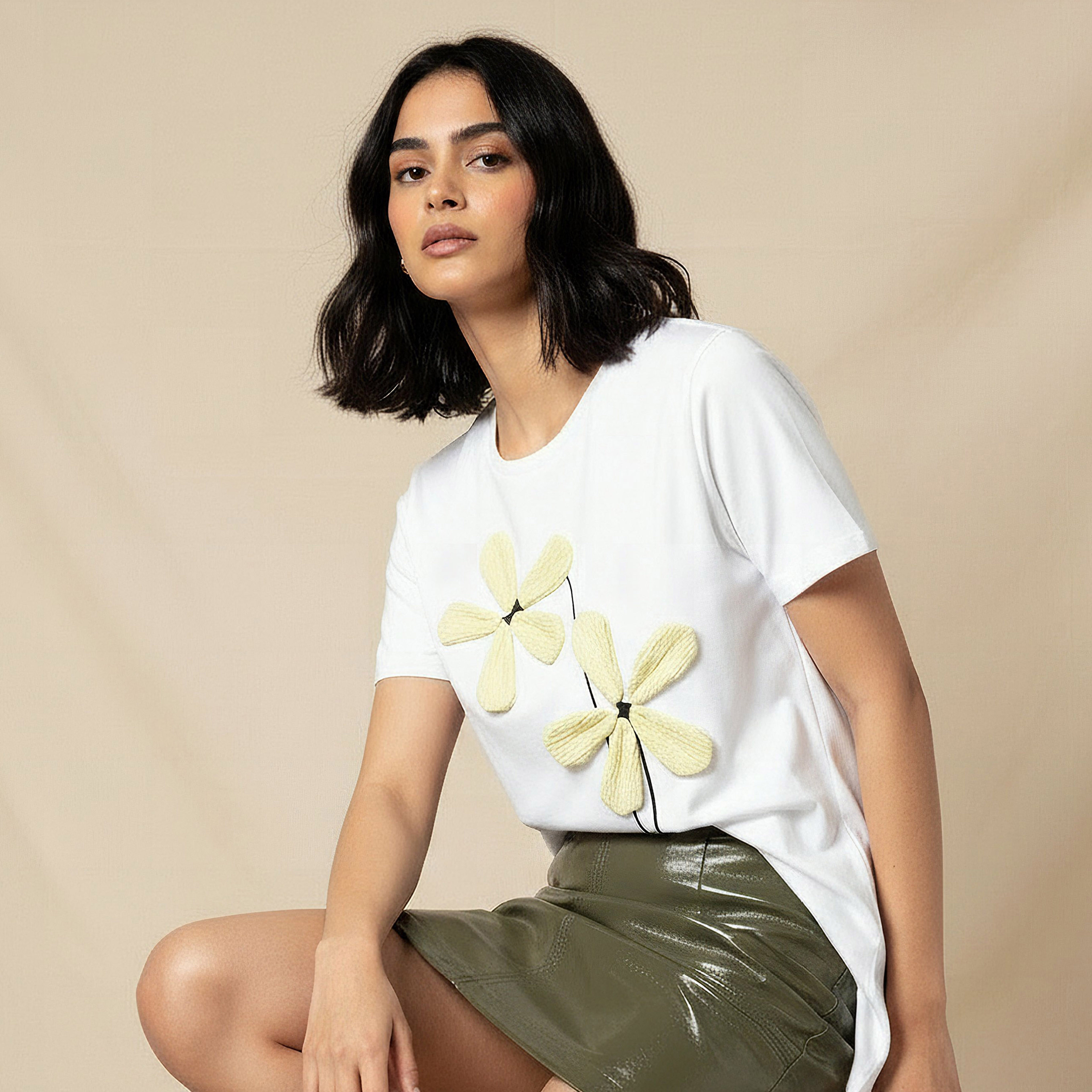 2Xtremz Floral Applique T-Shirt White