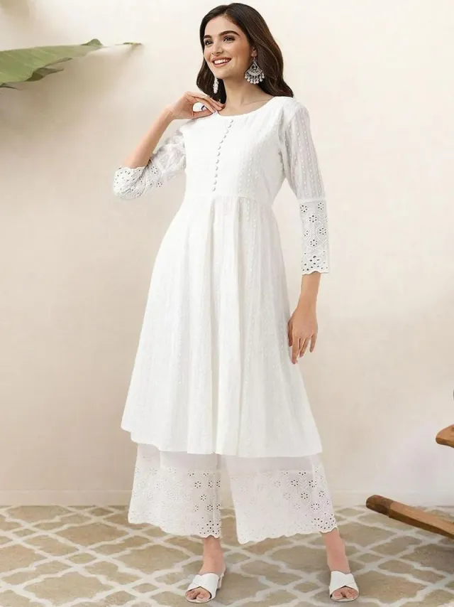 Ishin Lace A-Line Kurta Set – image 4