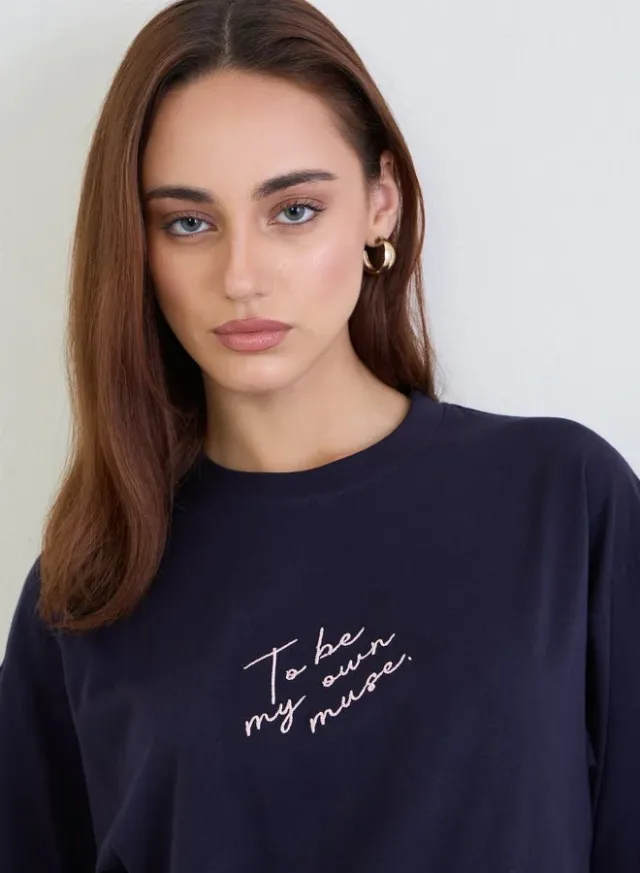 Oversized Slogan Print T-Shirt Pink – image 4