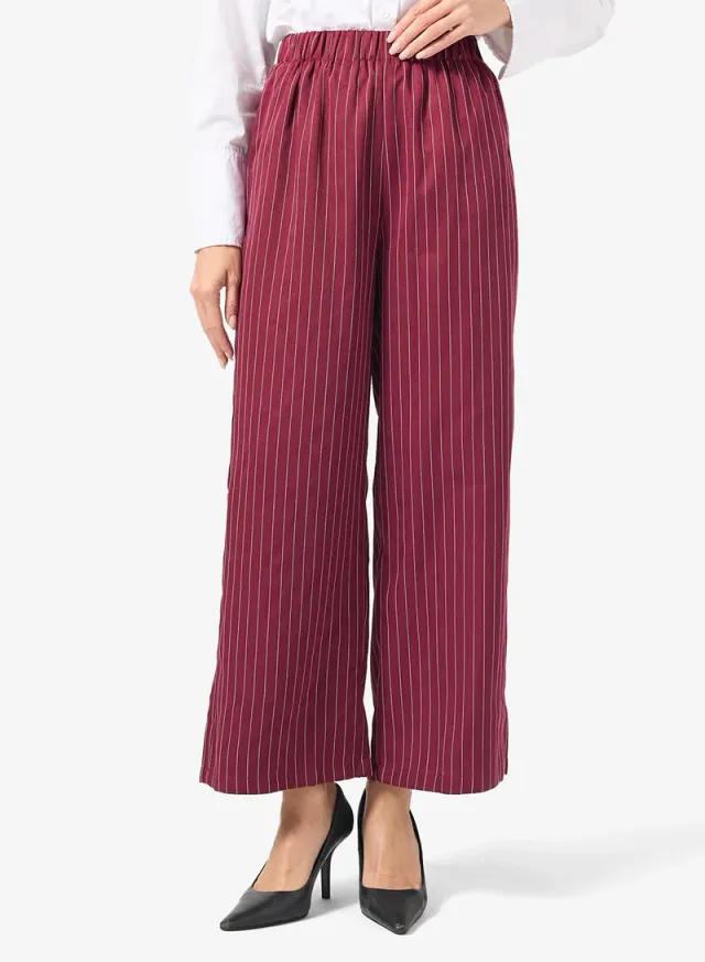 Pinstripe Vest and Pants Set – image 4