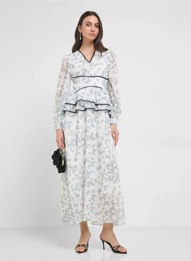 فستان بطبعة ديتسي