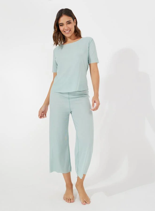 Textured Seamless T-Shirt & Pyjama Set Green