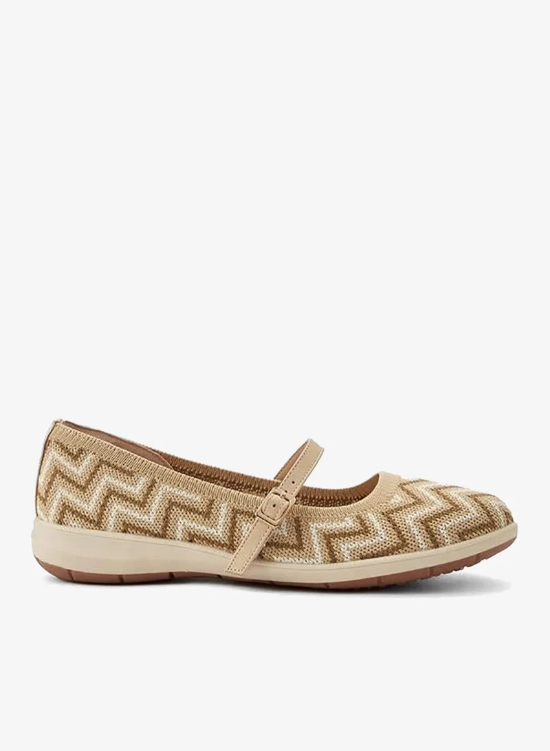 Women Chevron Textured Ballerina Shoes
