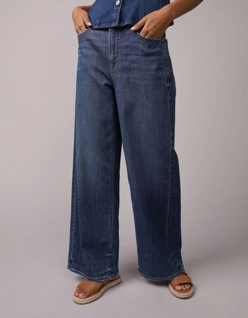 AE Dreamy Drapey Super High-Waisted Wide-Leg Jean