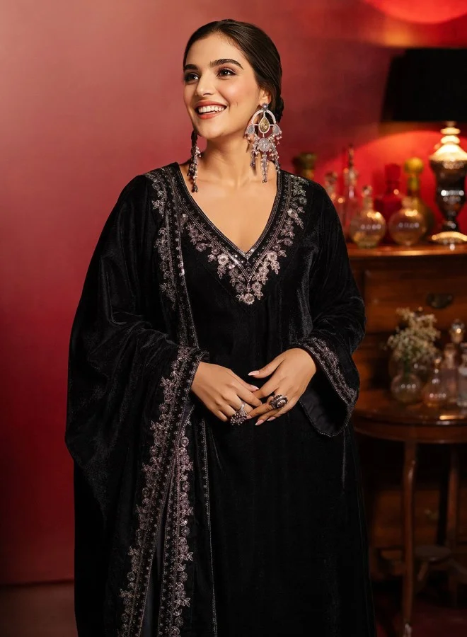 Women's Velvet Self Design Kurta Palazzo Set Black