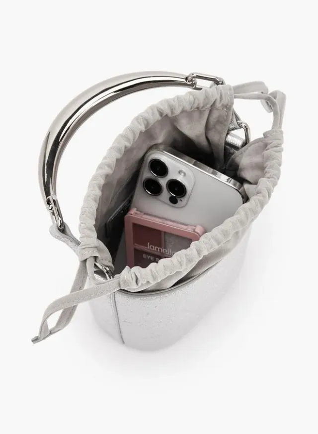 Flora Bella Textured Bucket Bag with Drawstring Closure Ramadan Collection – image 7