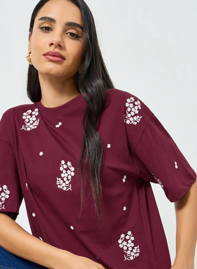 Embroidered Floral Oversized T-Shirt Burgundy
