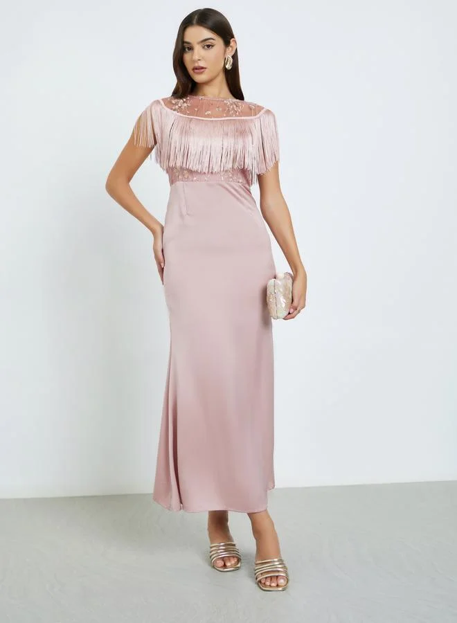 Lace Boat Neck Fringe Mermaid Maxi Dress Light Orchid