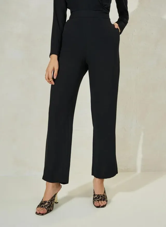 Pleated Blazer and Tailored Pants Set – image 5