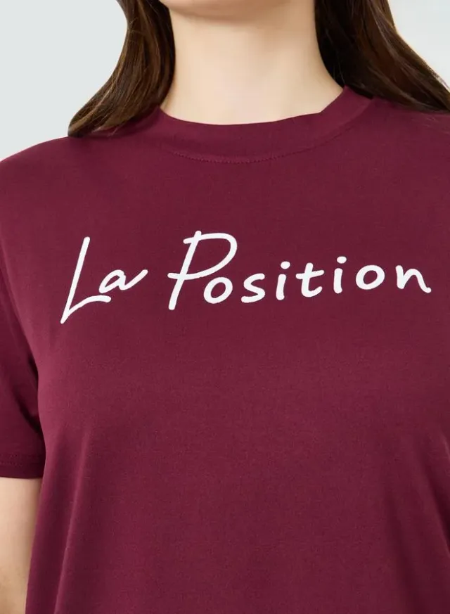 Slogan Print Regular Fit T-Shirt Burgundy – image 4