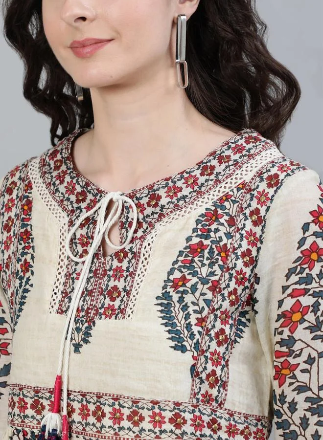 بلوزات نسائية قطنية % بتصميم ذاتي على شكل حرف  بلون أوف وايت