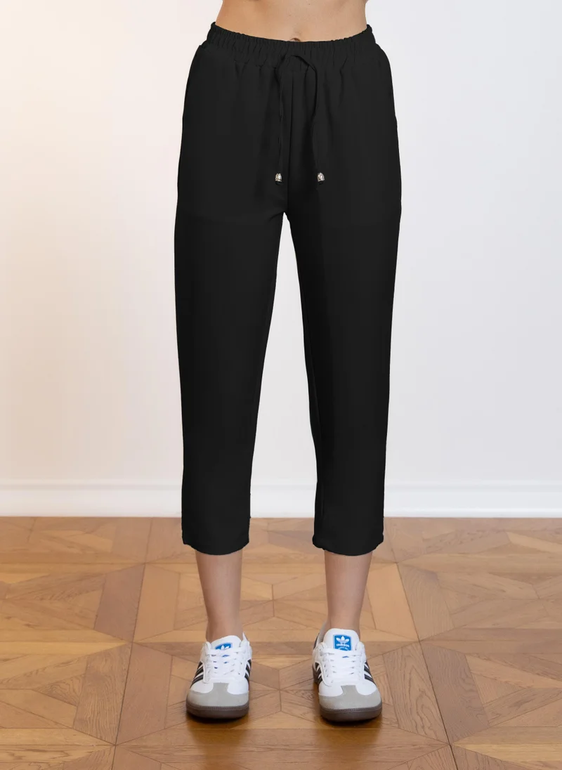 Comfort Slim Cropped Trousers Black
