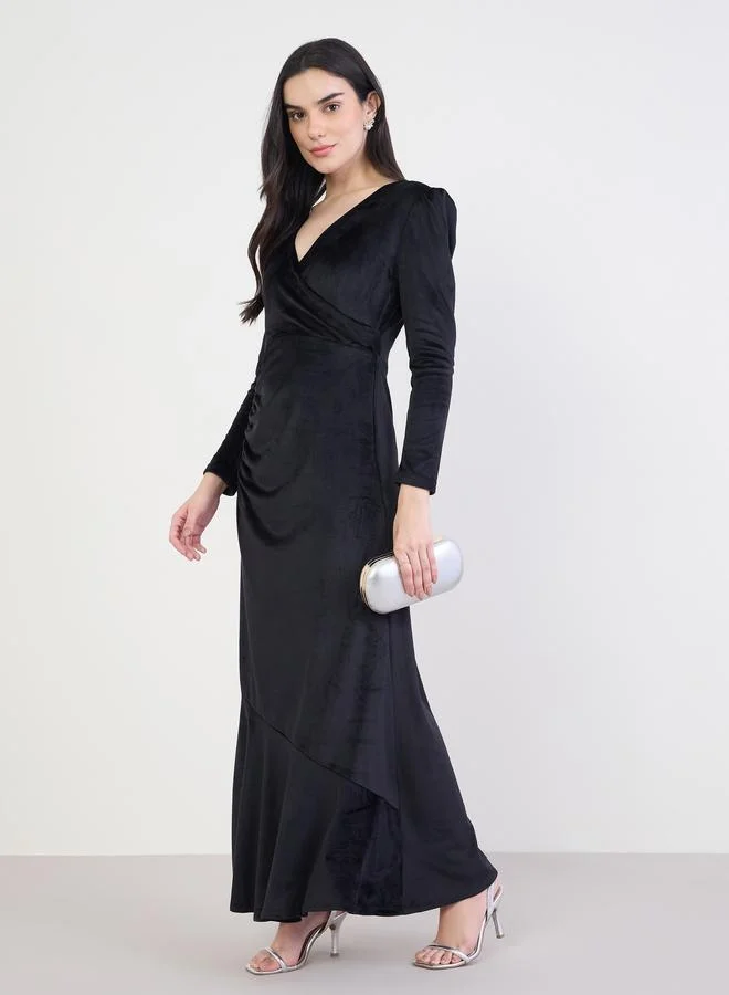Women's Velvet Wrap Maxi Dress Black