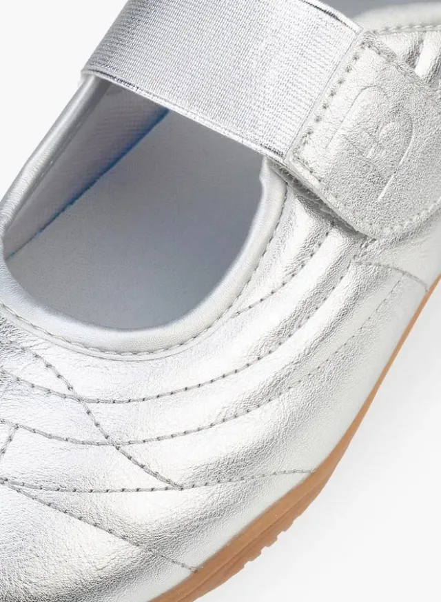 Flora Bella Panelled Hook & Loop Sneakers – image 4