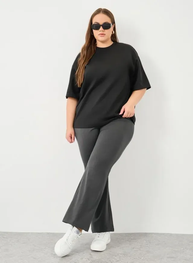 Plus Size Criss-Cross High Rise Flared Pants Black