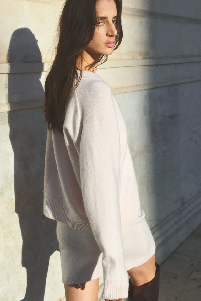 Fine-Knit Skirt – image 4