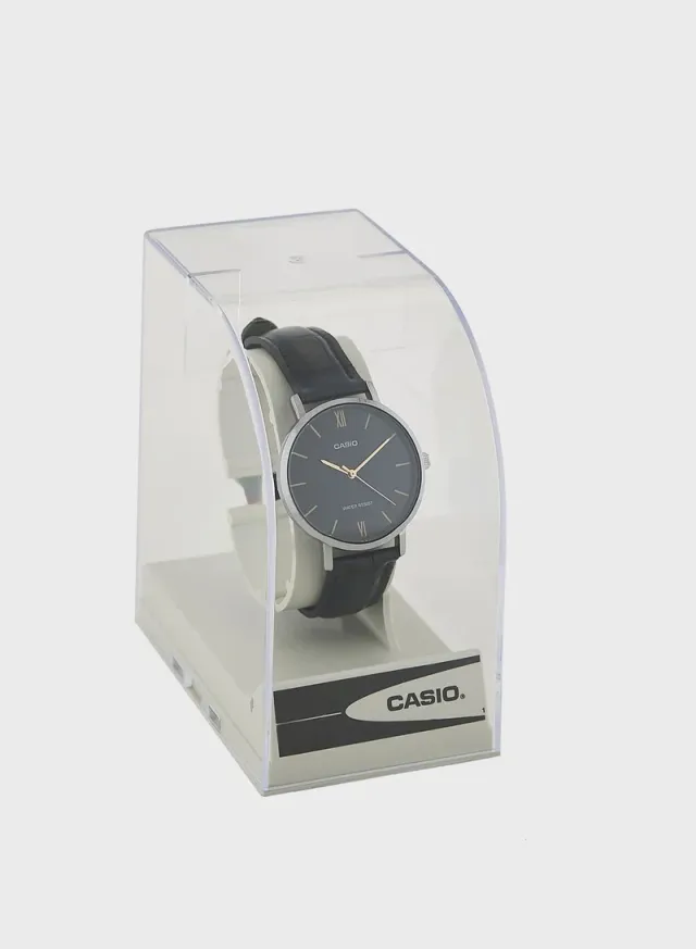 PU Strap Analog Watch Black – image 5