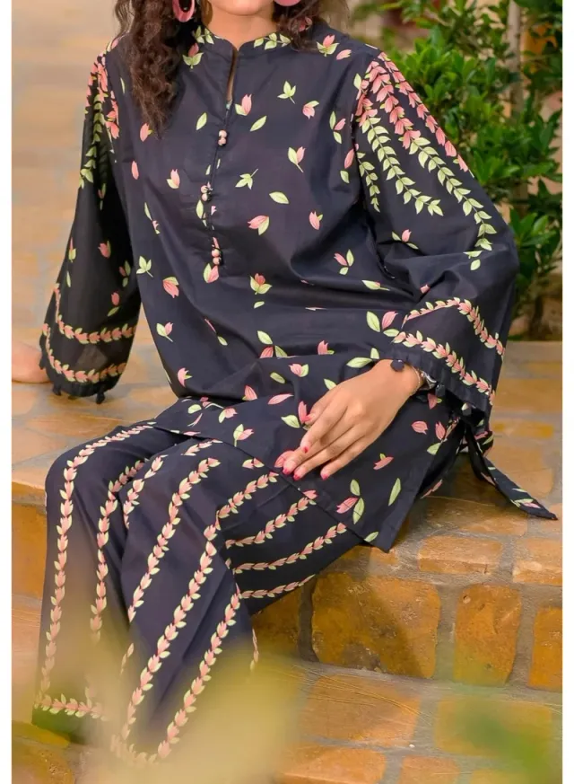 Purple Floral Cotton Printed Kurta and Salwar Set for Women – image 7