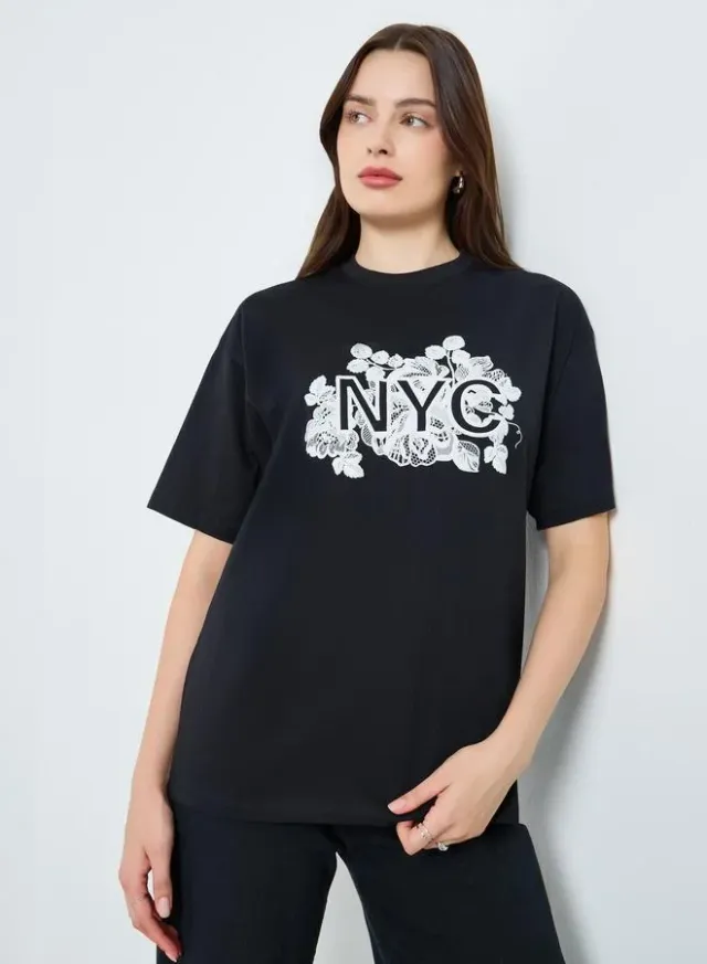 Women's Oversized Graphic Print T-Shirt Black