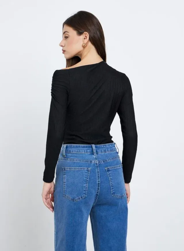 Black One-Shoulder Sleeveless Skinny Fit Bodysuit – image 4