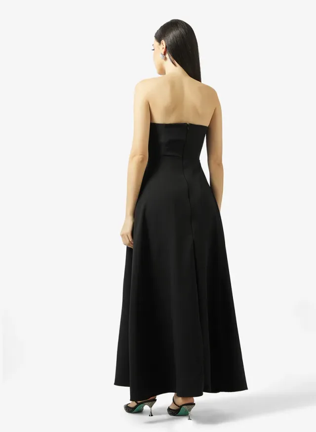 Black Maxi Dress with Embellished Bandeau Neck for Ramadan – image 2